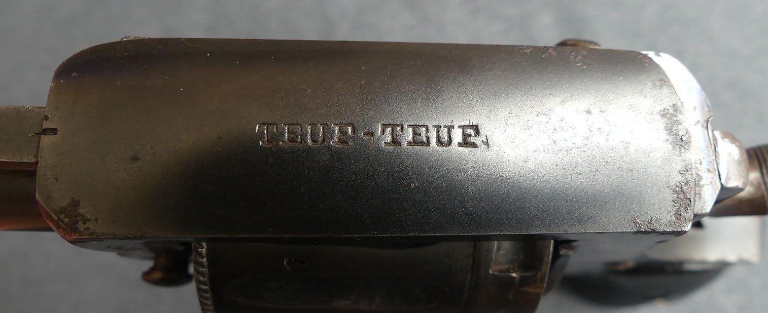 Rare revolver a système d'ejection Gilliquet Breveté calibre 8mm92