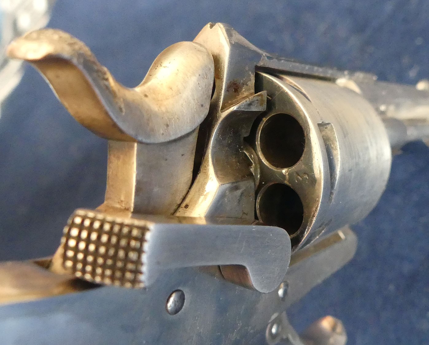 Revolver a systême Abadie Louis Lairesse calibre 320 PC