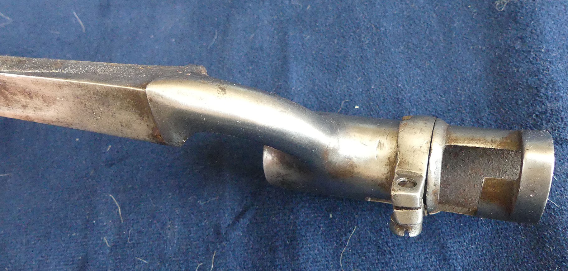 Baïonnette Anglaise pour fusil Enfield Snider MKI avec son fourreau