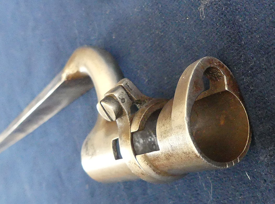 Baïonnette Anglaise pour fusil Enfield Snider MKI avec son fourreau